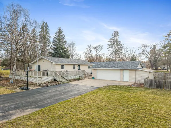 231 E Russell St, Rockton, IL 61072