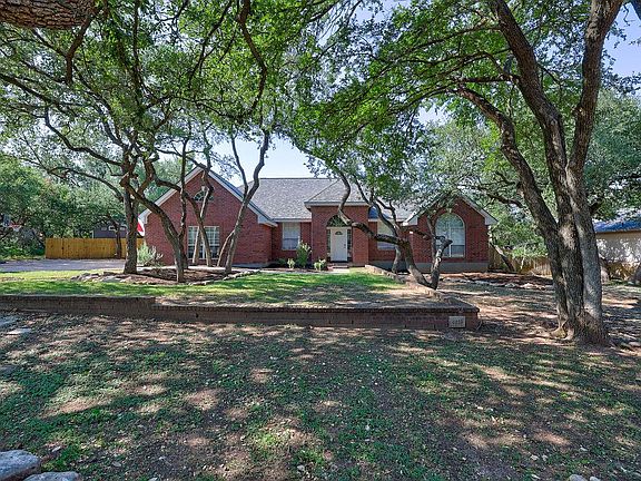 2nd image of 4319 Miramar Dr