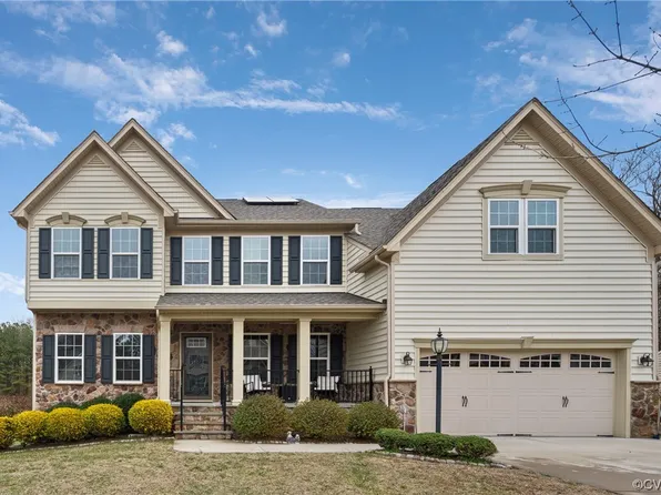 1205 Eagle Pl, North Prince George, VA 23860