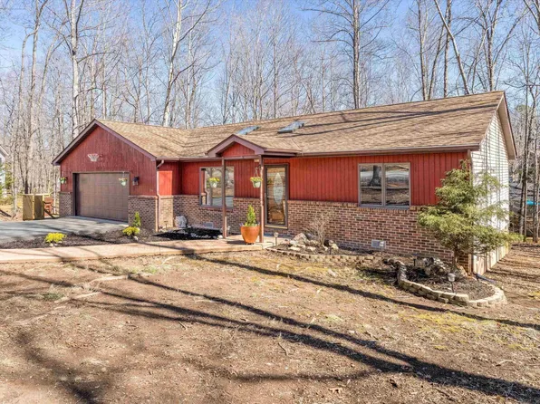 394 Jefferson Dr, Palmyra, VA 22963