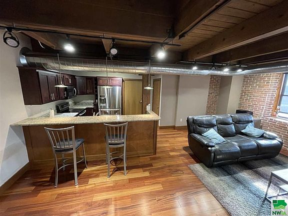 2nd image of 302 Jones St Suite 507