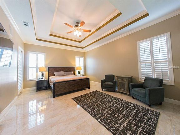 4th image of 10550 Greensprings Dr