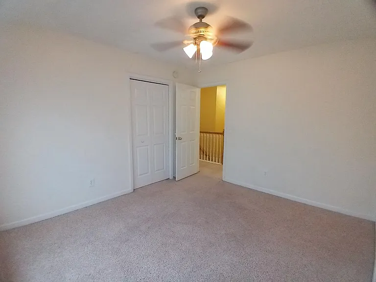 565 Batty Way — Photo 37