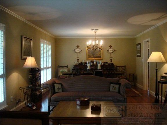 4th image of 109 Brentwood Ave