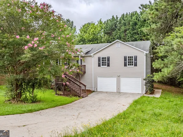 49 Sweetwater Ct, Powder Springs, GA 30127