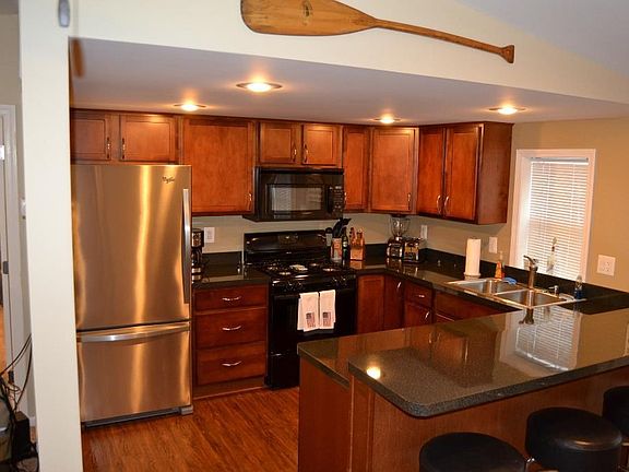 2nd image of 603 Marvin Rd