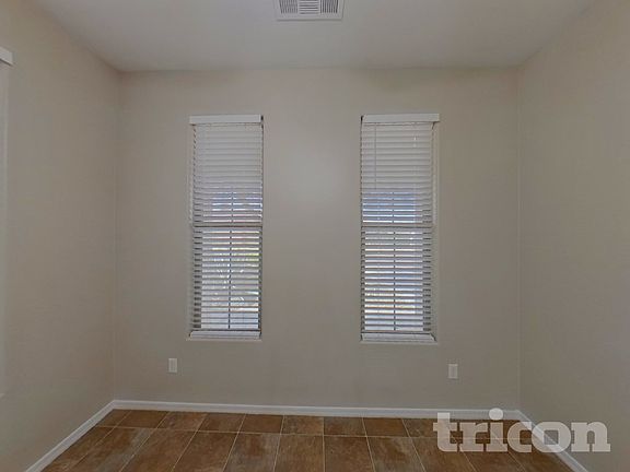 5th image of 19431 N San Pablo St