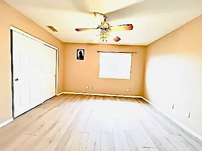 17231 Greentree Dr — Photo 35