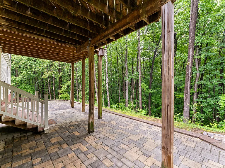10105 Cotter Ct — Photo 20