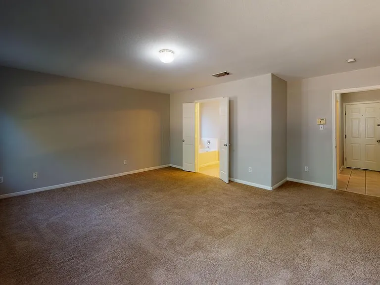 1534 Lorson Loop — Photo 6