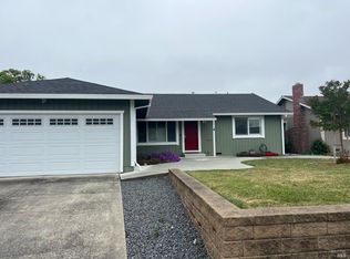 1066 Santa Clara Ln, Petaluma, CA 94954