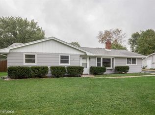 2414 Meridian Dr, Joliet, IL 60431