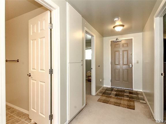 5th image of 3201 Pacific Ave Unit 607