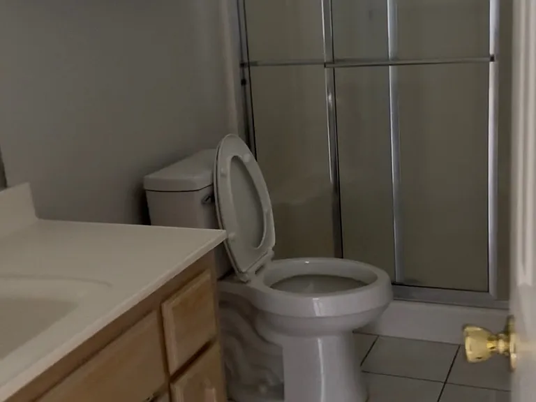 1105 Lexington Cir #1 — Photo 5