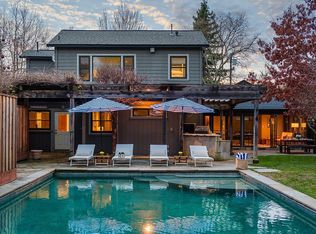 706 Benjamins Rd, Santa Rosa, CA 95409