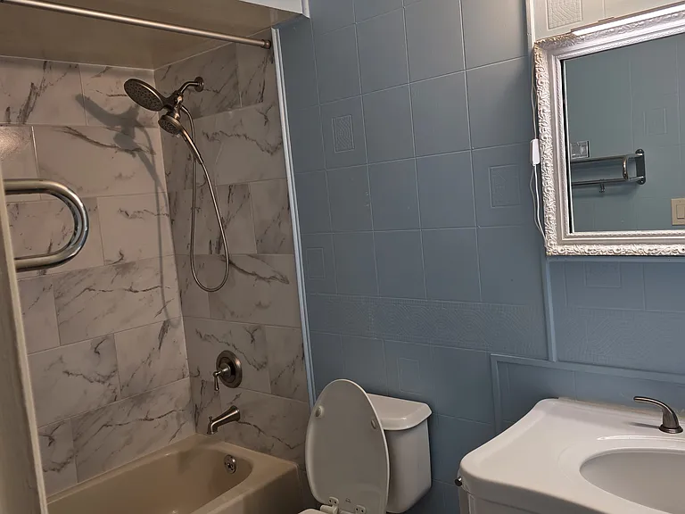 59 Elwood Ave — Photo 5