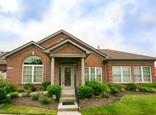 707 Savoy Rd, Louisville, KY 40223