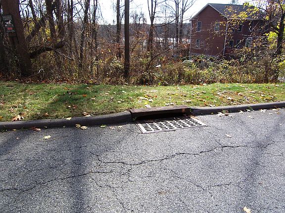 4th image of Hill And Dale Road
