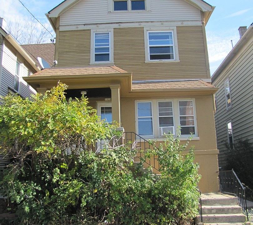 1st image of 1928-1930 N Warren Ave #6514779