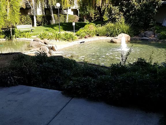 2nd image of 1078 Summershore Ct