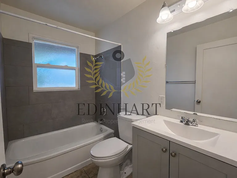 1916 E Hunter Ave #4 — Photo 14
