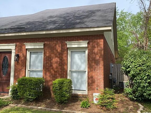 3rd image of 409 Northtown Dr