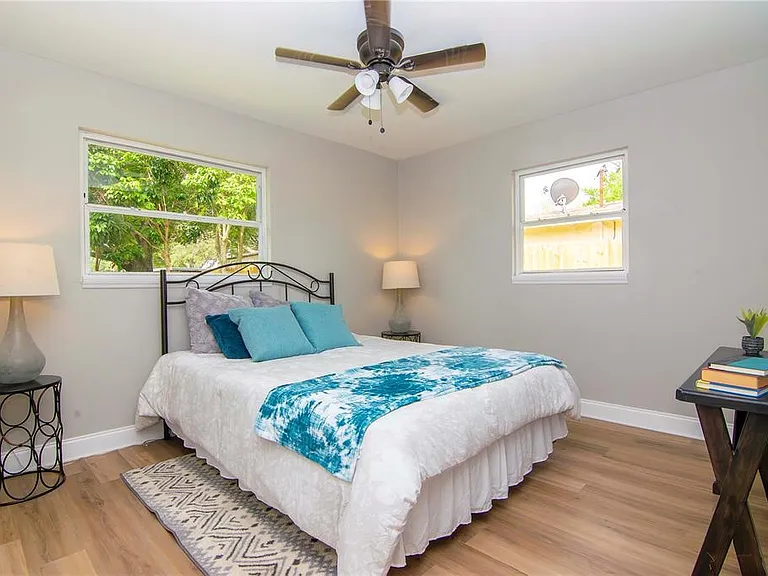 3708 W Tyson Ave — Photo 16