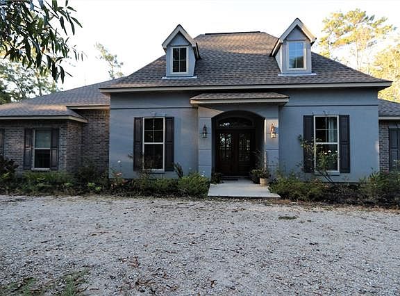 2nd image of 465 Parlange Dr
