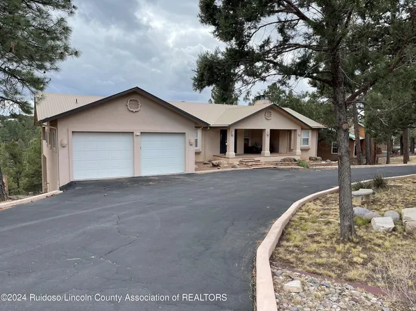 111 Pat Thompson Ct, Ruidoso, NM 88345