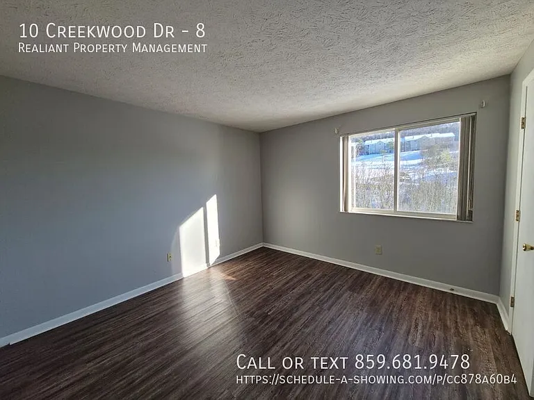 10 Creekwood Dr #8 — Photo 16