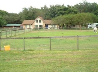 31137 Saint Joe Rd, Dade City, FL 33525