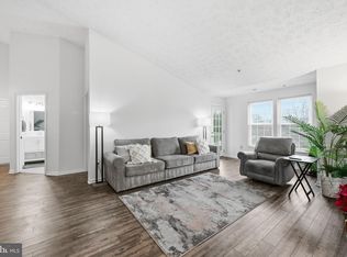 695 Winding Stream Way UNIT 301, Odenton, MD 21113
