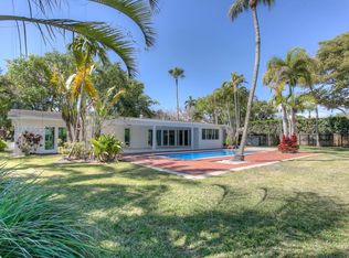 8265 SW 150th Dr, Palmetto Bay, FL 33158
