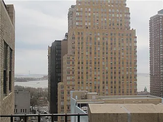 Rented by Vivaldi Real Estate