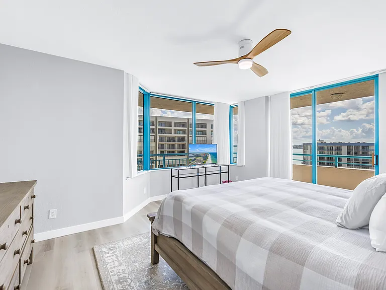 1520 Gulf Blvd #906 — Photo 27