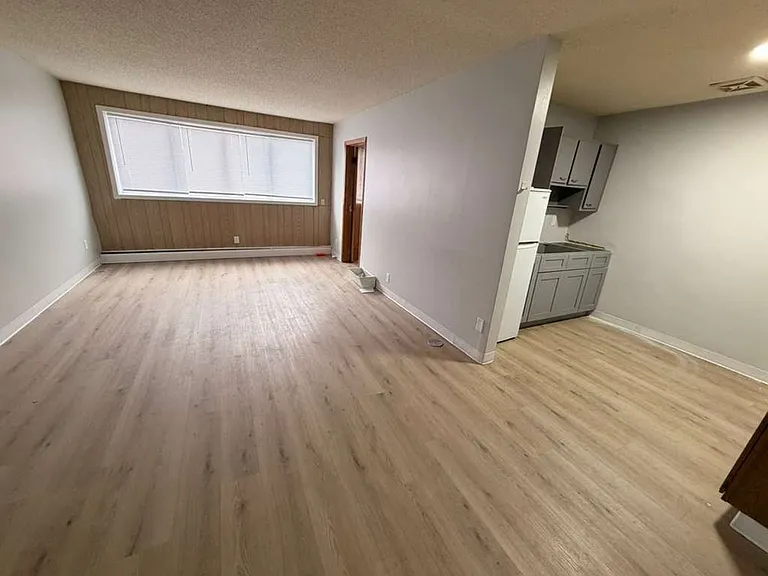 3932 Central Ave NE — Photo 1