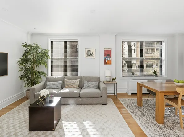 55 West 95th Street image 1 of 10