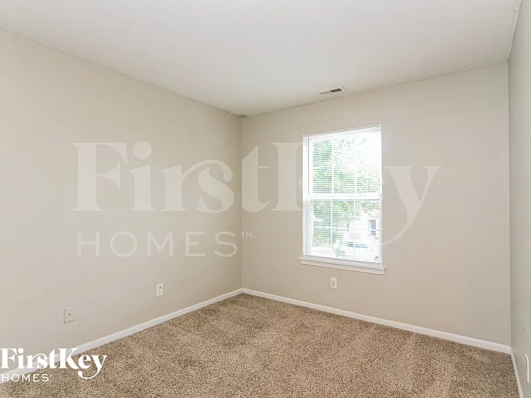 6230 Long River Ln — Photo 14