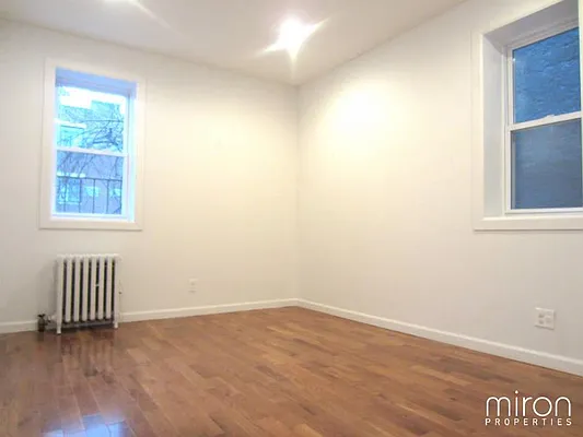 Rented by Miron Properties | media 27