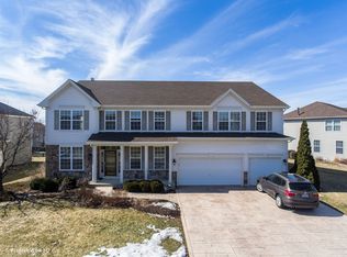 760 Lake Cornish Way, Algonquin, IL 60102