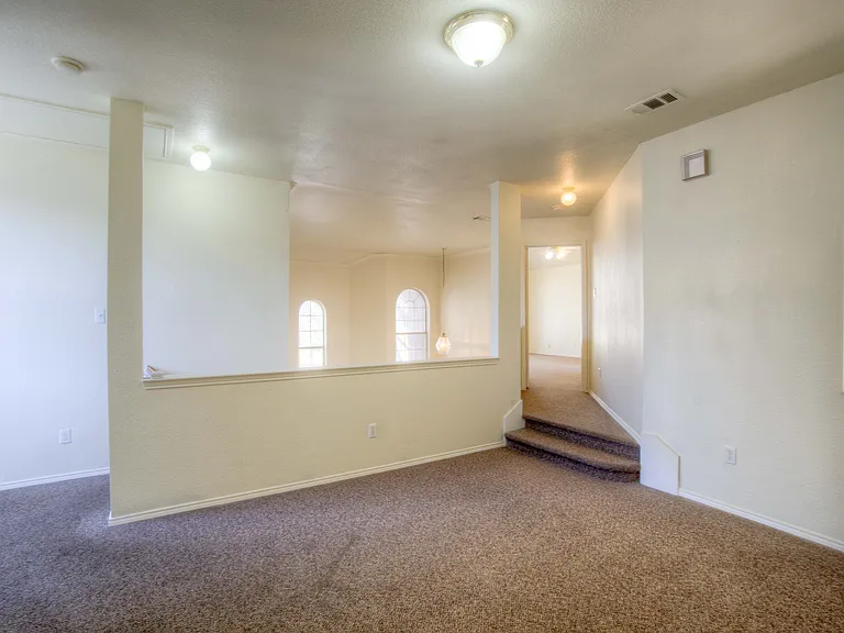 5441 Mohawk Ct — Photo 6