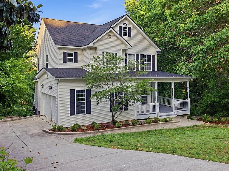 6351 Sea Haven Dr — Photo 2