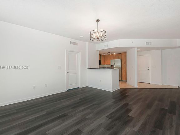 5th image of 7900 Harbor Island Dr APT 703