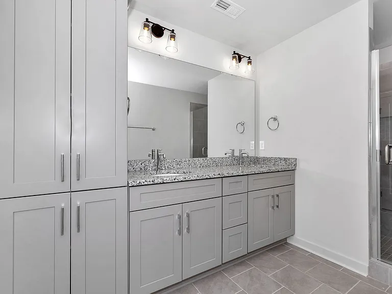 2506 Freeman Rd — Photo 20