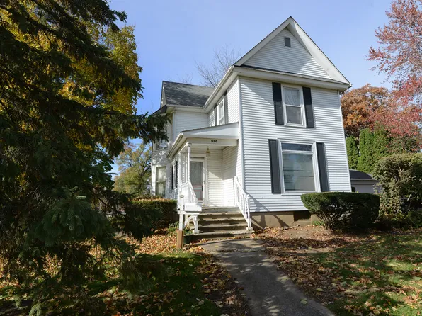 600 N Jefferson St, Harvard, IL 60033
