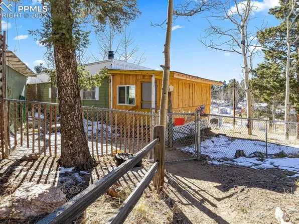 374 Fern Rd, Woodland Park, CO 80863