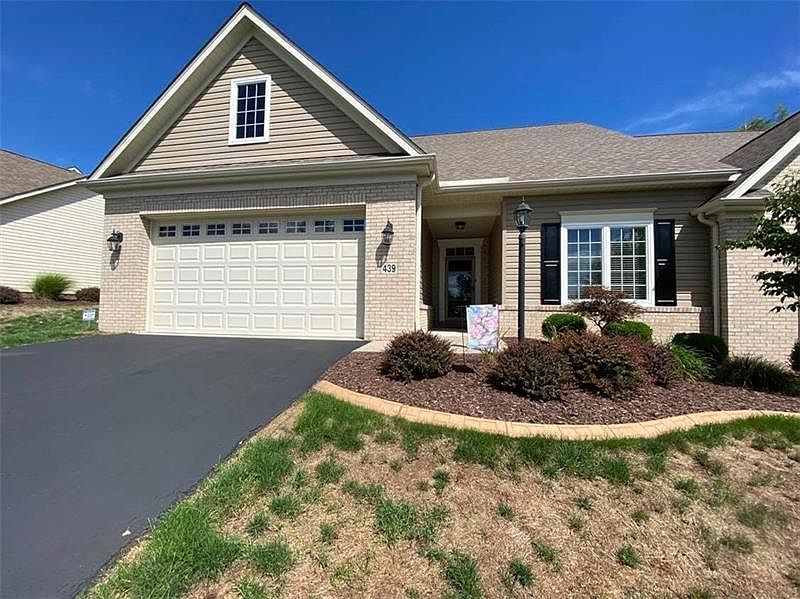 439 Eton Dr, Greensburg, PA 15601 Zillow