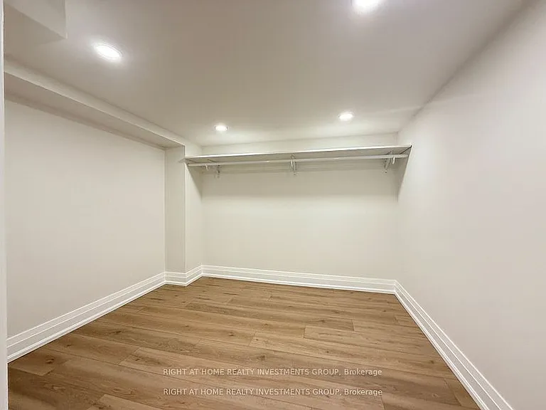 30 Blazing Star St #B — Photo 12