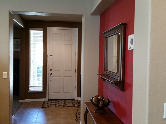 5th image of 1052 Ashford Ln