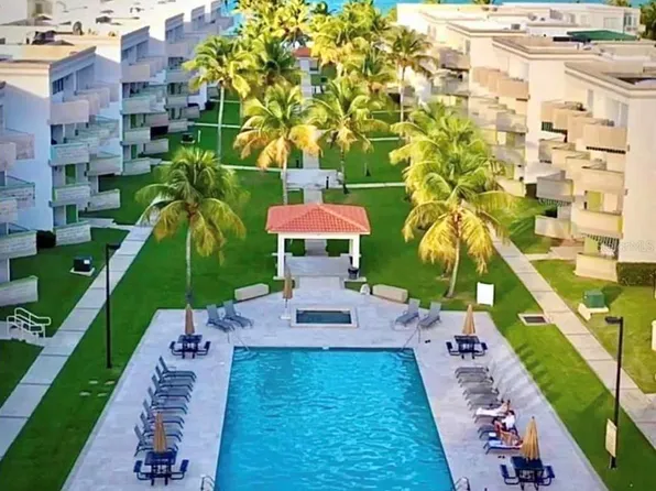 968 Camino Las Picuas #E303, Rio Grande, PR 00745